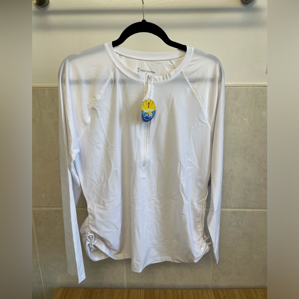 Long sleeve Rash guard pullover with UPF 50